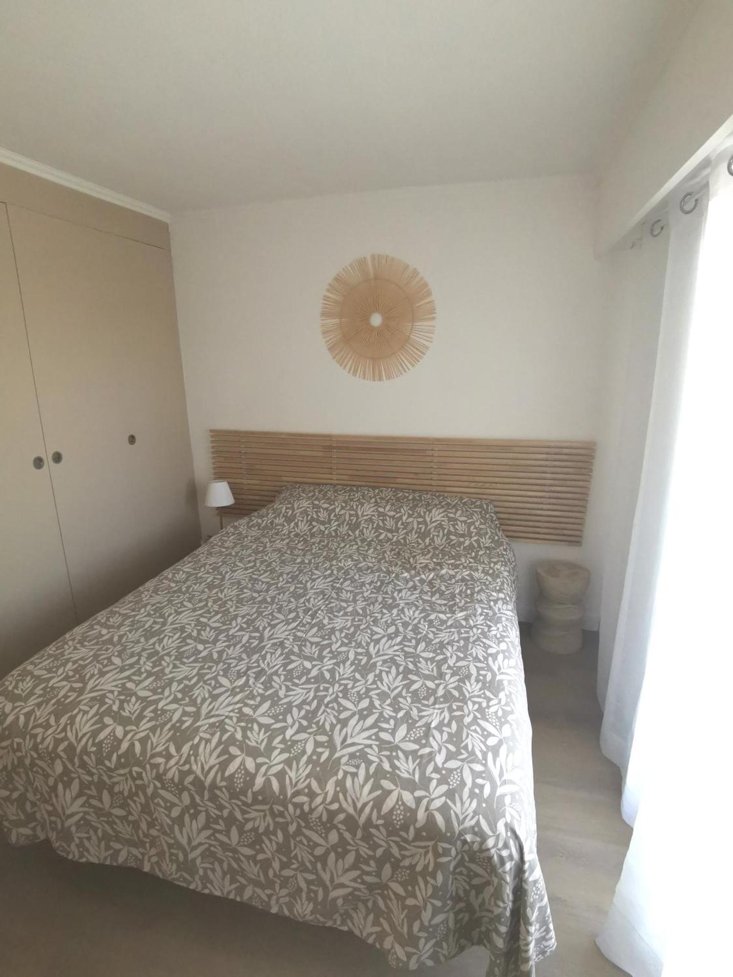 Lido, Private Seaside, Parking, Swimming Pool *