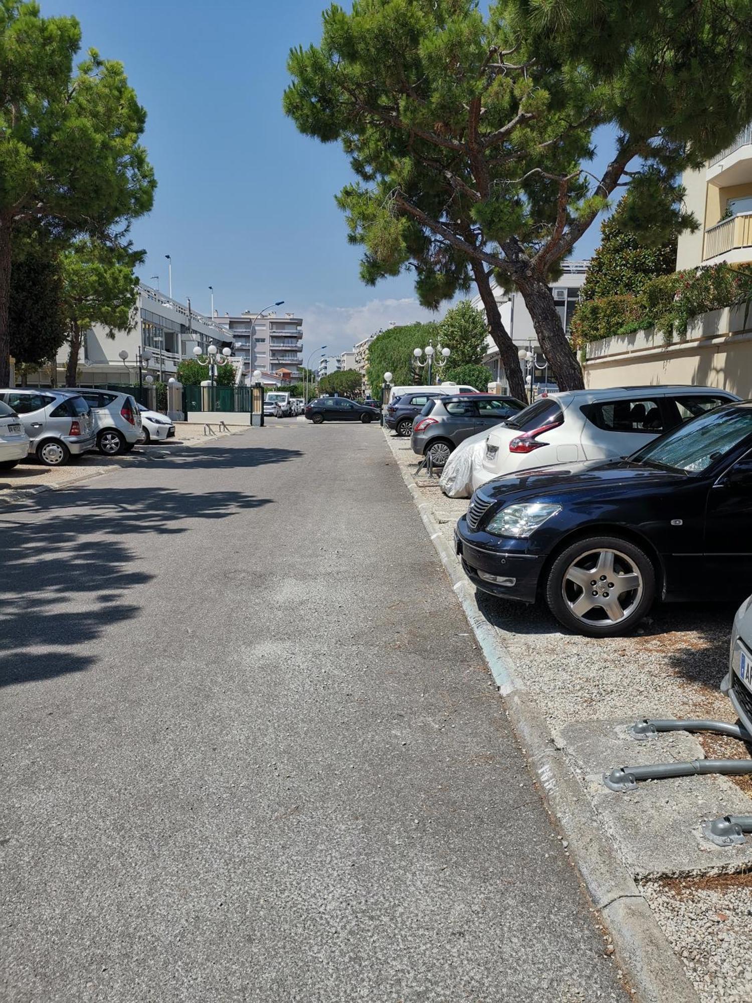 Appartamento Dans Résidence Privée De Standing Au Bord De